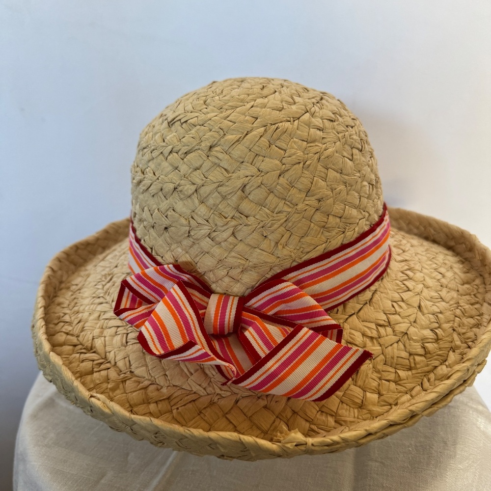 Straw Hat - Picture 2 of 5